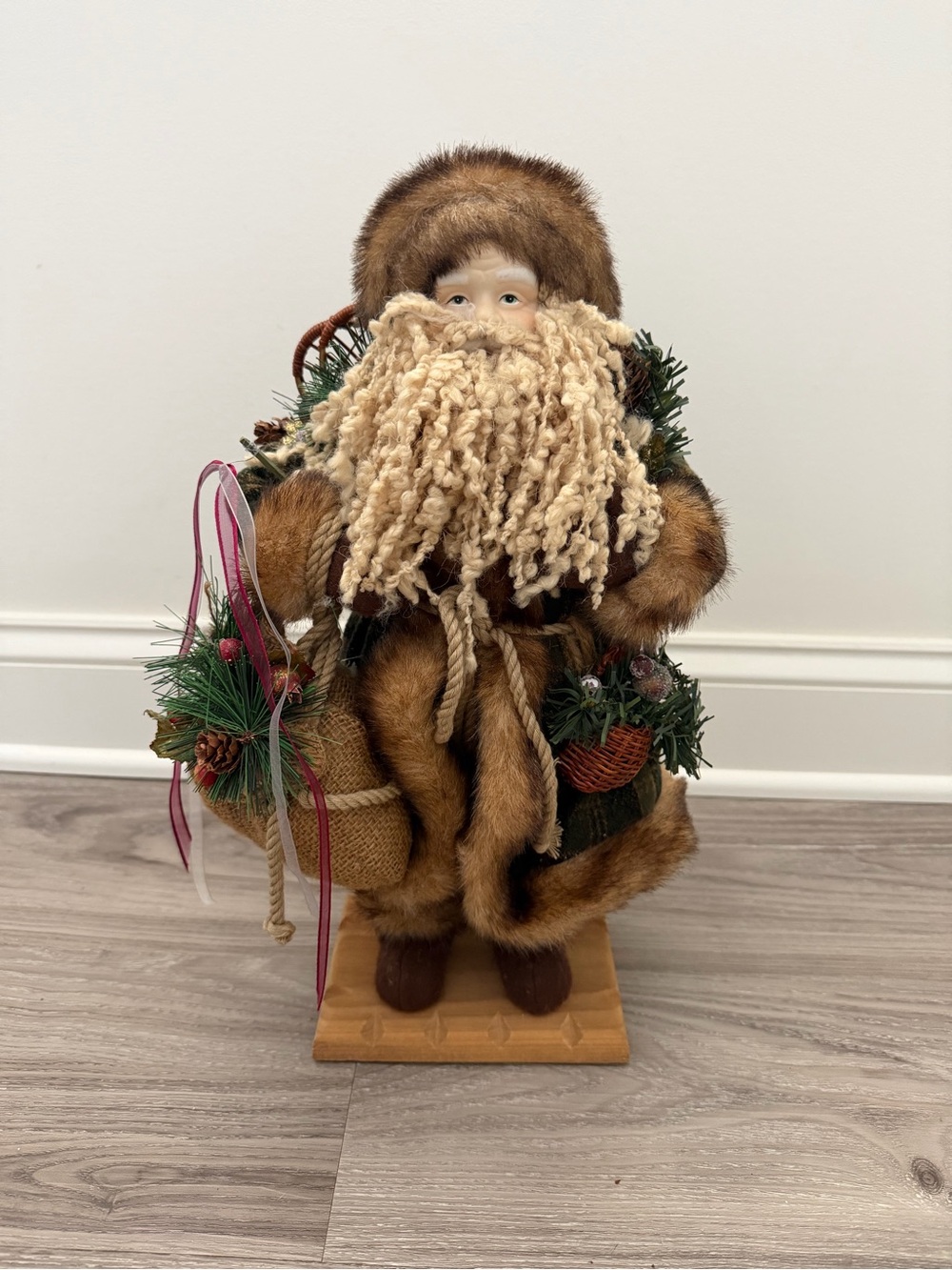 Vintage Woodland Rustic “Old World” Father Christmas Figurine, 17” Tall